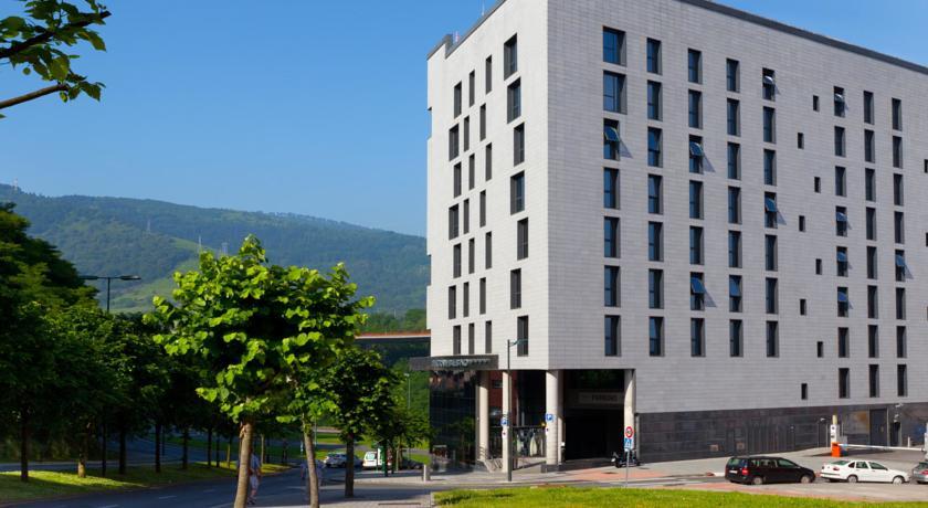 Hotel Gran Bilbao Esterno foto